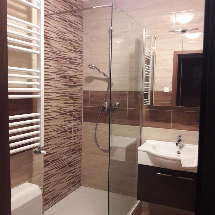 Studio 18 Apartman Kazincbarcika Ngoại thất bức ảnh