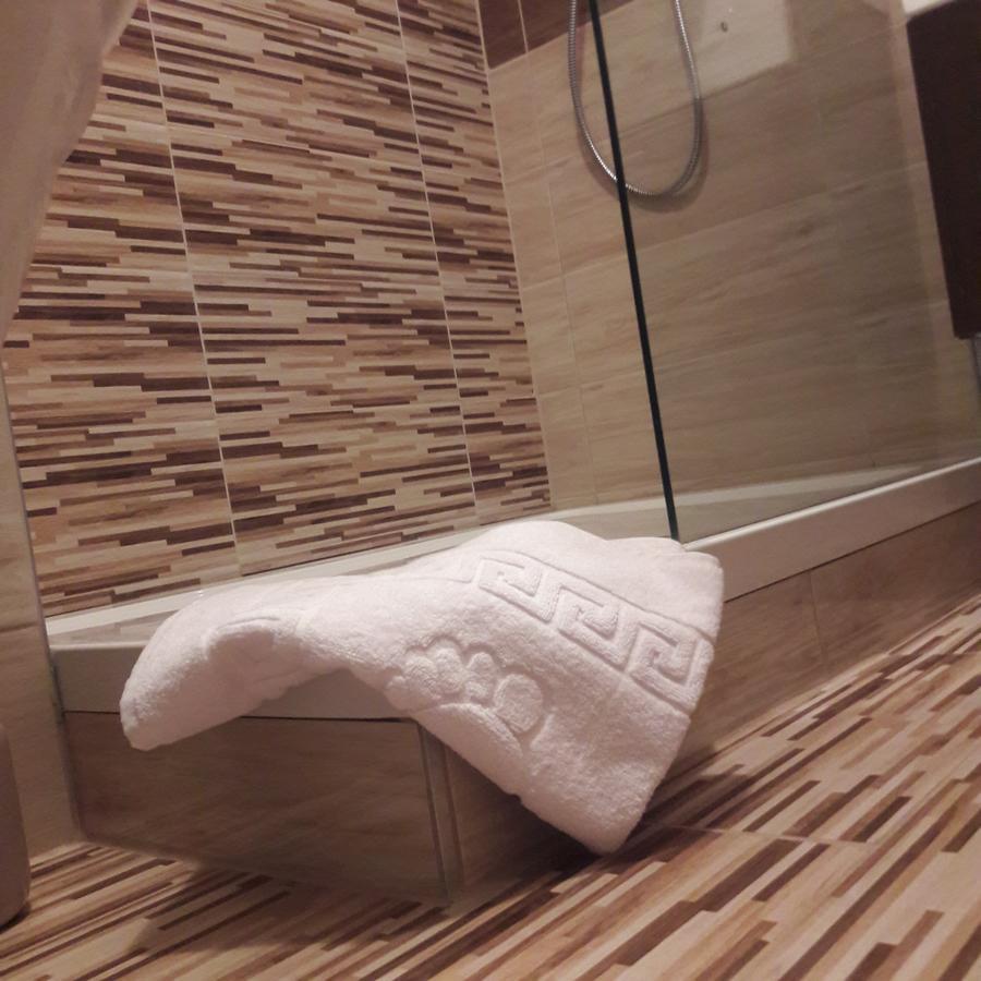 Studio 18 Apartman Kazincbarcika Ngoại thất bức ảnh